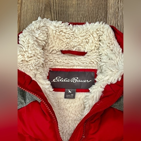 EDDIE BAUER Puffer Goose‎ Down Sherpa Gray Red Quilted Zip VEST Jacket Womens XS - Picture 3 of 13